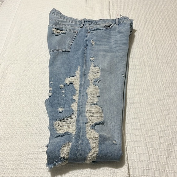 Zara brand new Mid rise wide leg ripped jeans - Picture 3 of 6